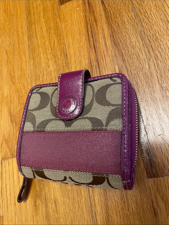 Coach Handbags - Vintage Coach Cardholder Zip Wallet. Magenta Pink/Tan. Monogram Signature C  GUC